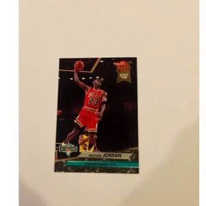 1992-93 Fleer Ultra Michael Jordan Chicago Bulls #216 (052)